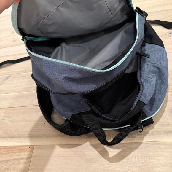 Adidas Backpack - Picture 4 of 6